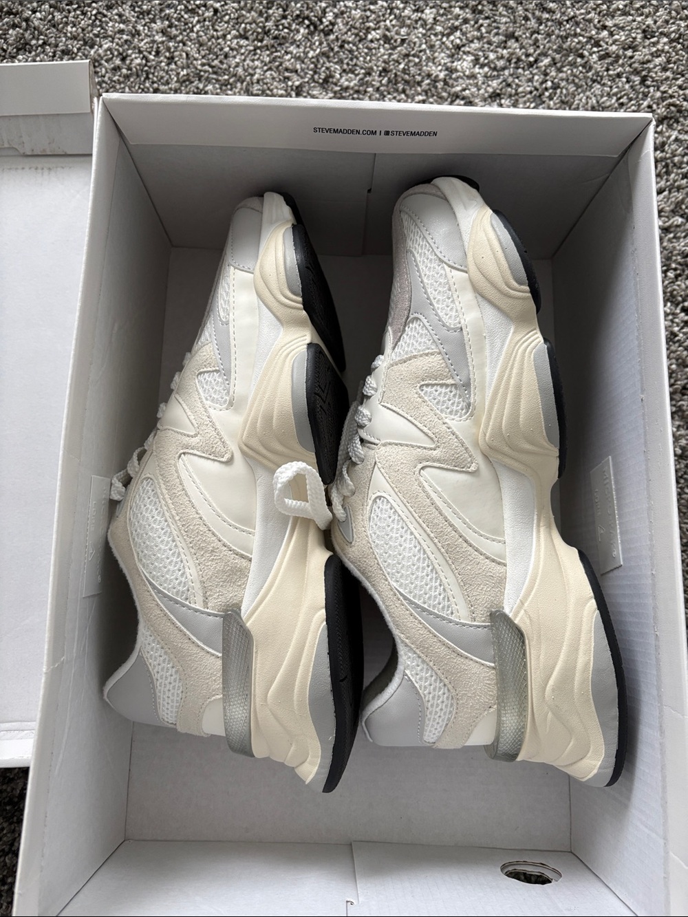 Steve Madden White Multi Women's SEBI Low-Top Sneakers - Picture 2 of 4